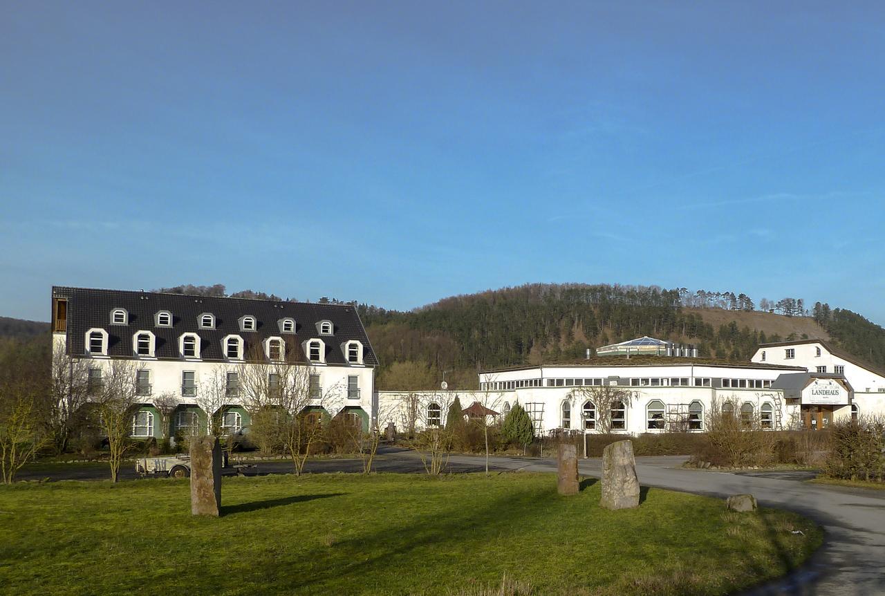 Hotel Zur Werra Schmalkalden Bagian luar foto